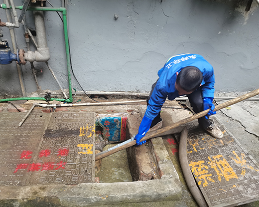 新宾清掏化粪池